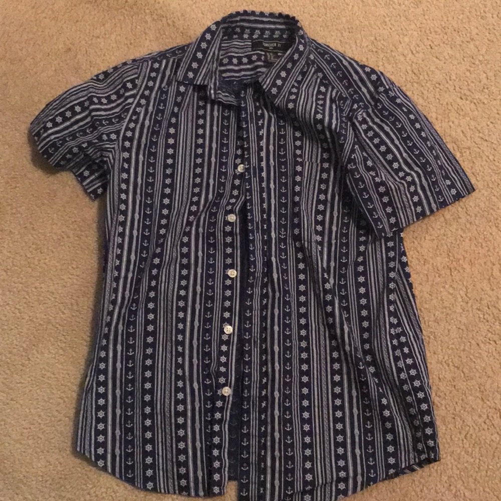 Men’s Forever 21 Button Up Shirt